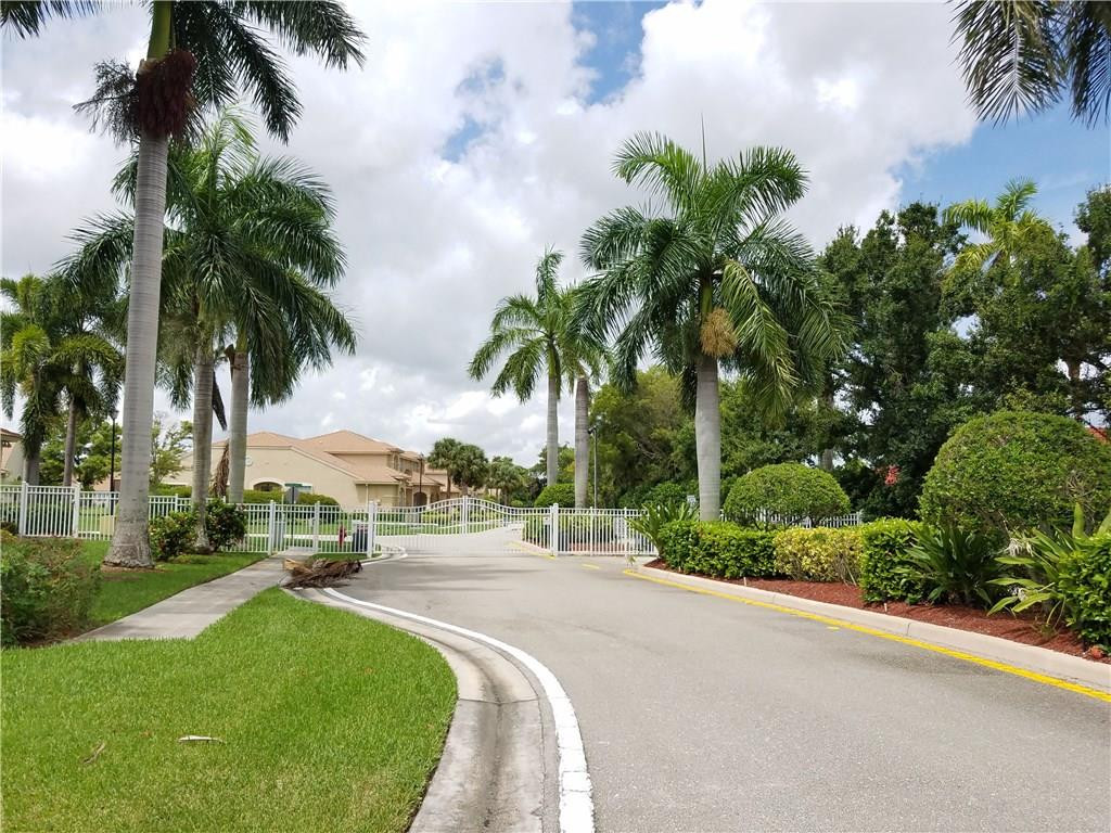 23093 Addison Lakes Circle, Unit 1 Boca Raton, FL 33433 - Photo 4 of 23 Photo 4