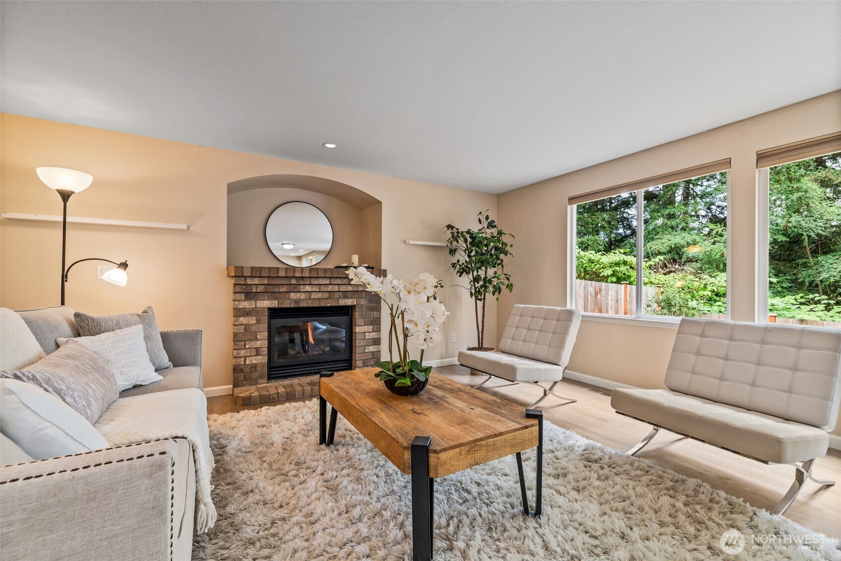 12856 Southeast 175th Court Renton, WA 98058 - Photo 2 of 35 Gallery Image 2