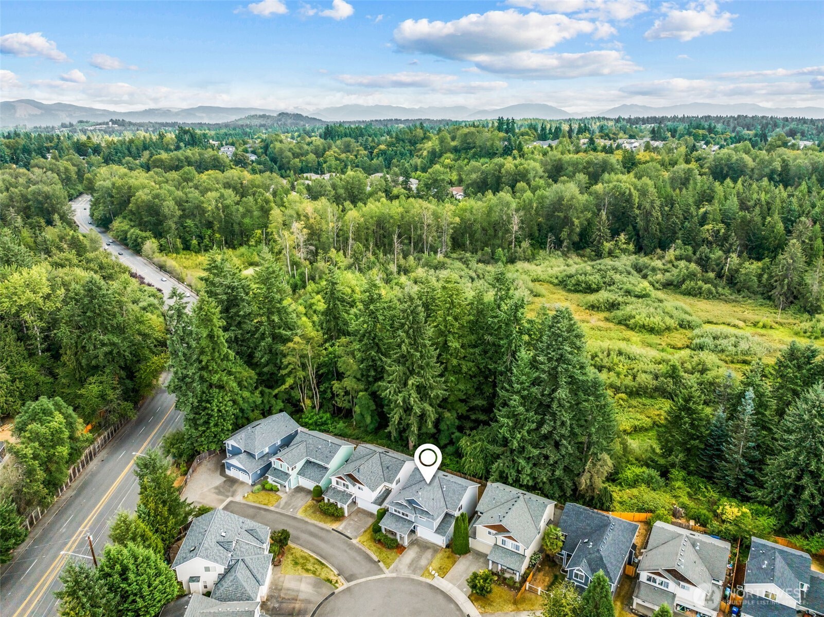 12856 Southeast 175th Court Renton, WA 98058 - Photo 4 of 35 Gallery Image 4