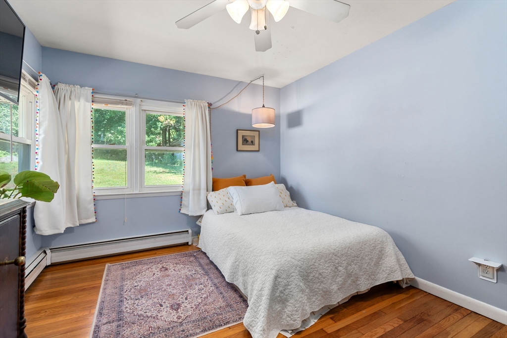 10 Hopkinton Road Upton, MA 01568 - Photo 17 of 31