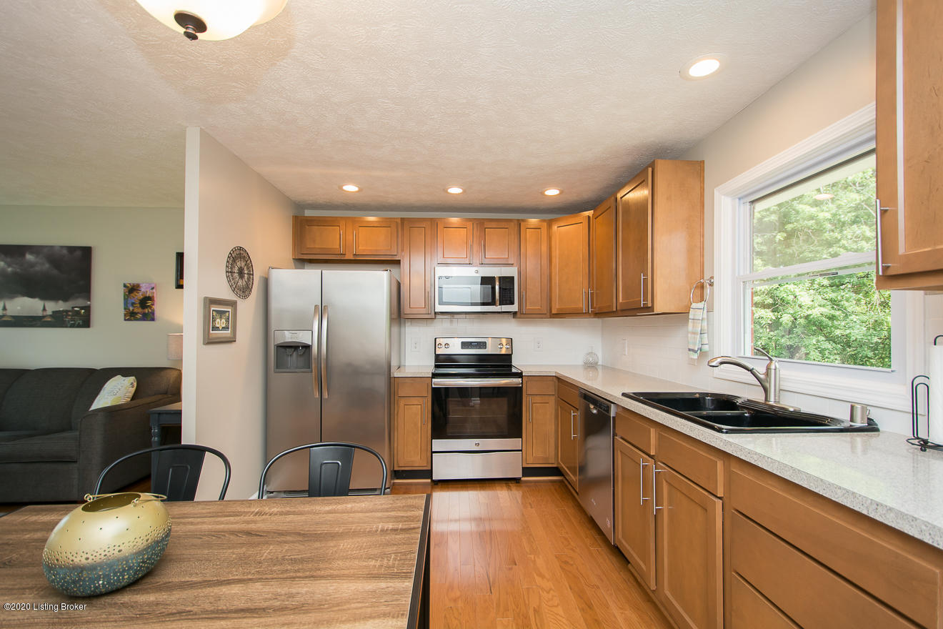 619 Edith Road Louisville, KY 40206 - Photo 12 of 43 Edith-20
