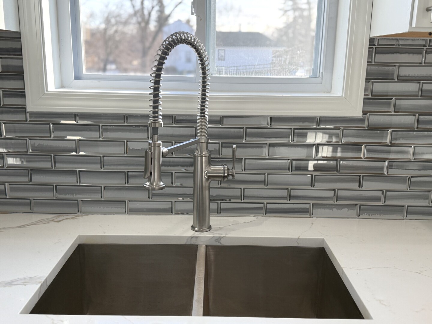 15351 3rd Avenue Phoenix, IL 60426 - Photo 4 of 12 a close view of sink and mirror