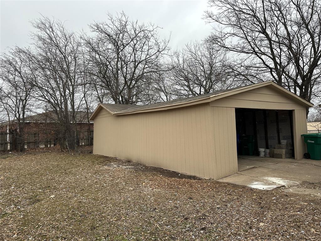 717 East Lamberth Road Sherman, TX 75090 - Photo 9 of 9