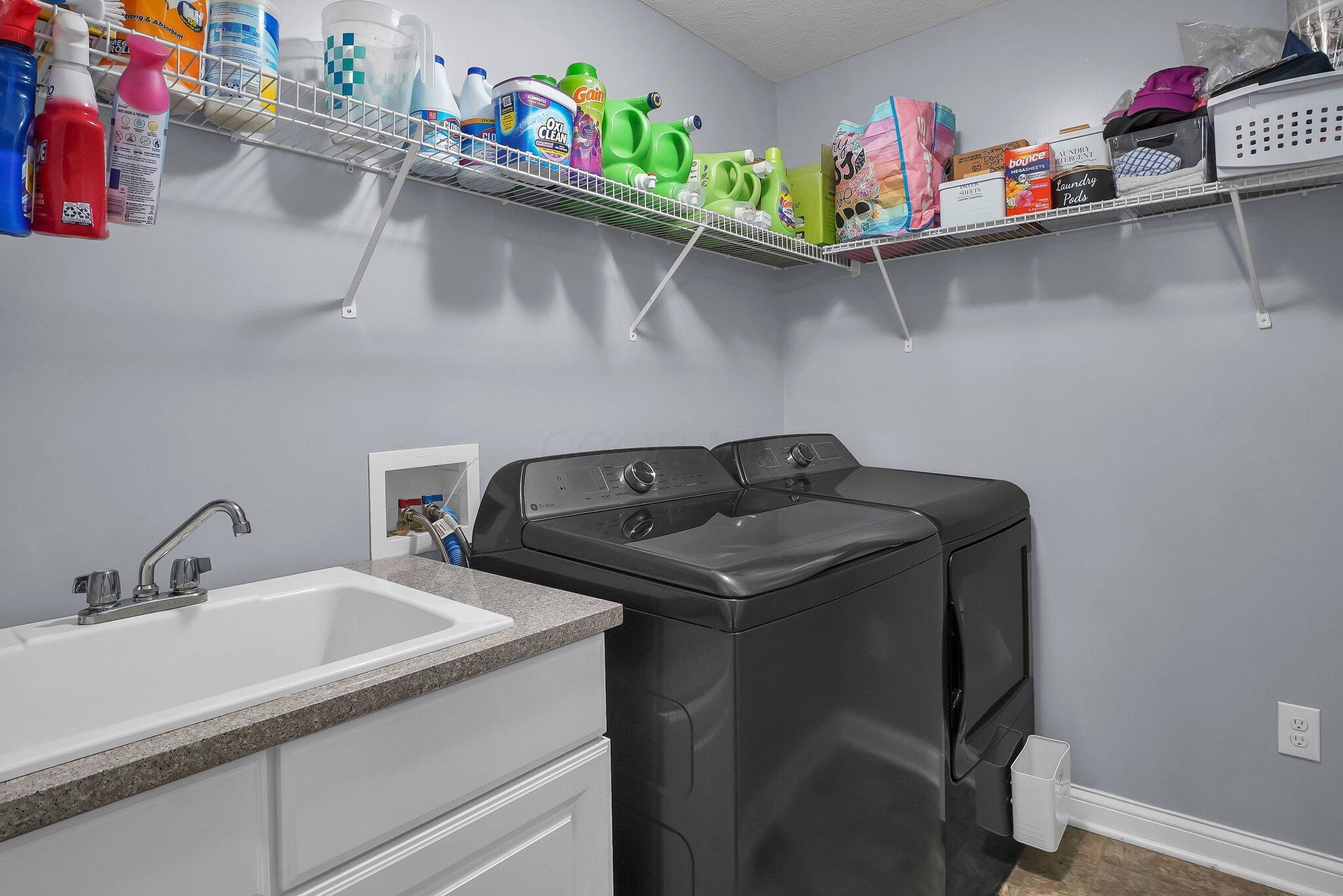 4887 Rays Circle Dublin, OH 43016 - Photo 15 of 32 Laundry