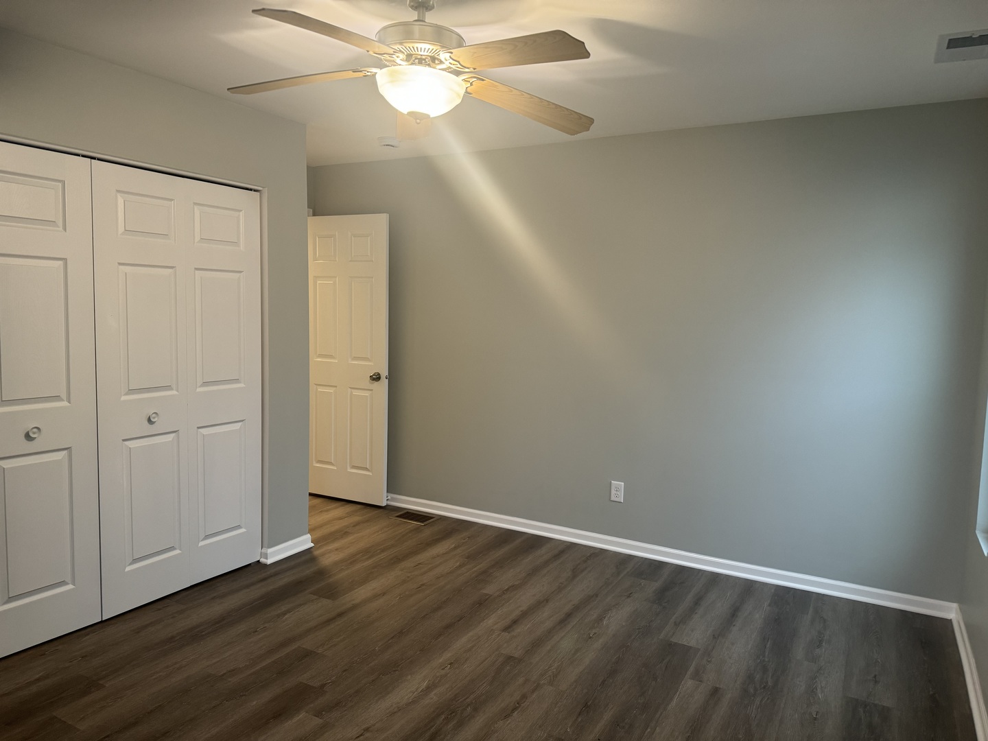 415 Tallman Avenue Romeoville, IL 60446 - Photo 8 of 10 Gallery Image 8