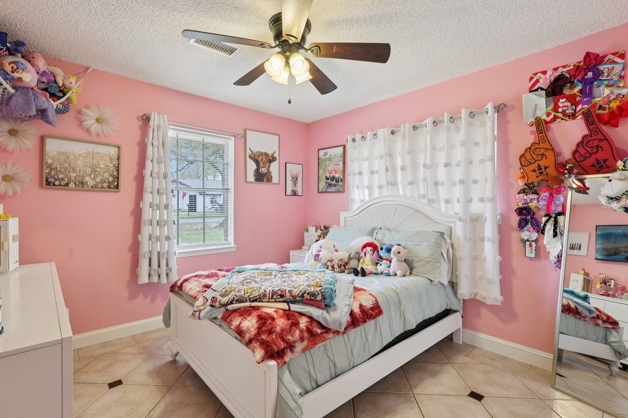 100 Montrose Circle Conroe, TX 77301 - Photo 20 of 27 Additional bedroom