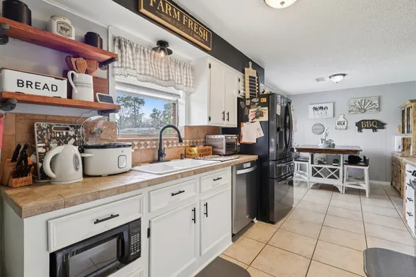 $215,000 | 100 Montrose Circle, Conroe, TX 77301