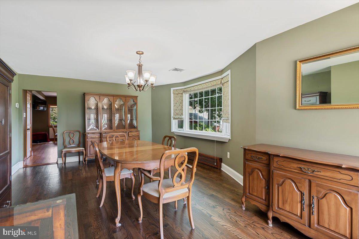 220 East Manoa Road Havertown, PA 19083 - Photo 15 of 25