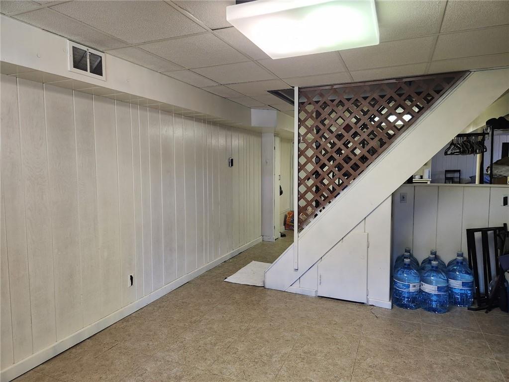 482 Walnut Street Springdale, PA 15144 - Photo 25 of 30 Lower level