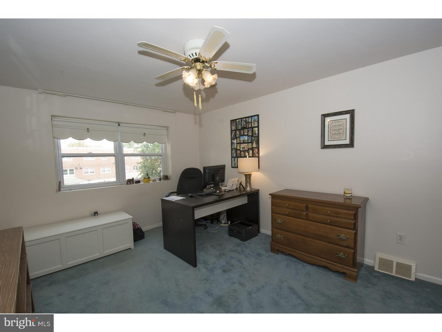 12706 Medford Road Philadelphia, PA 19154 - Photo 16 of 25 Gallery Image 16