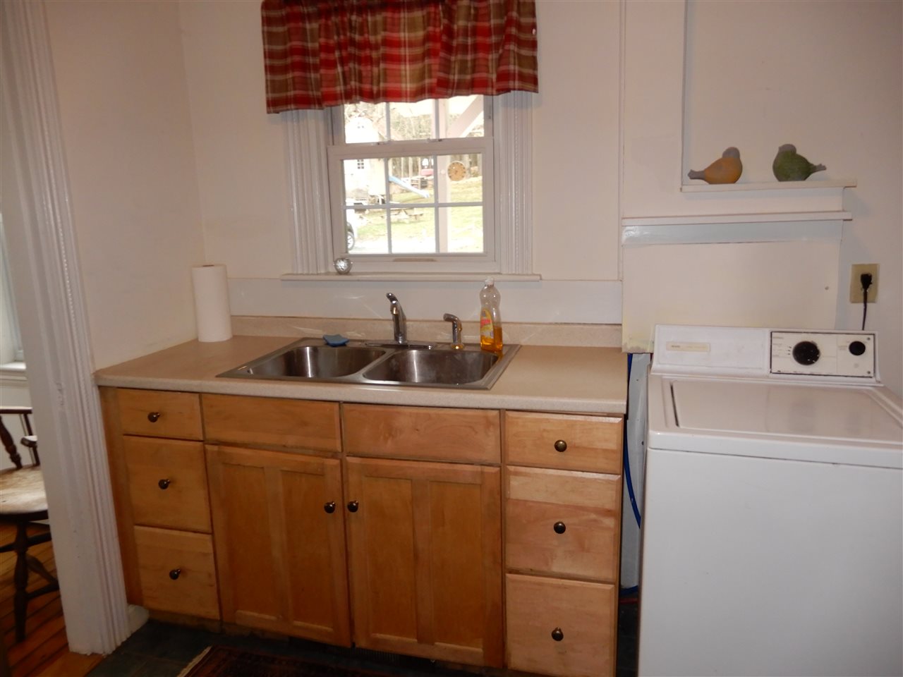 72 Shaker Hill Road Enfield, NH 03748 - Photo 5 of 36