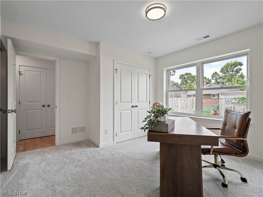 3274 Warren Road, Unit 2 Cleveland, OH 44111 - Photo 8 of 44 Gallery Image 8