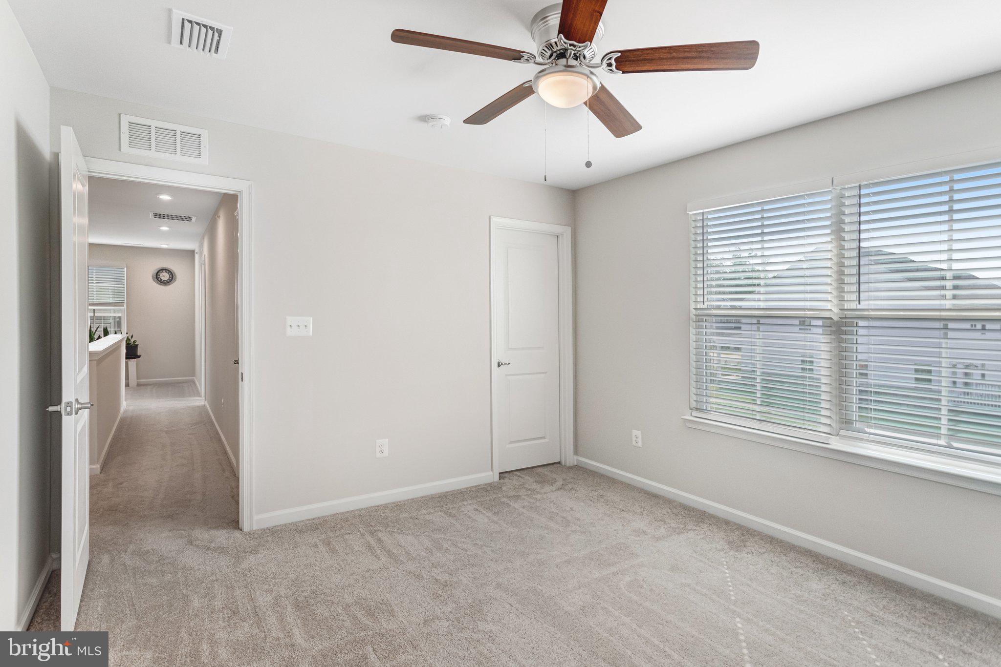 11241 Wheeler Ridge Drive Manassas, VA 20109 - Photo 34 of 44