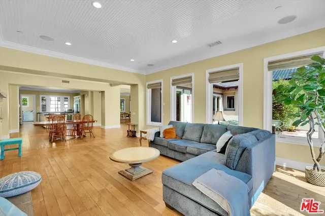 $15,995 | 29734 Mulholland Highway, Agoura Hills, CA 91301