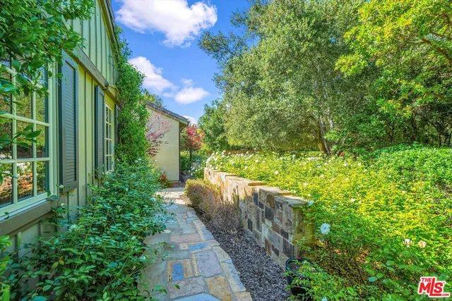 $16,500 | 29734 Mulholland Highway, Agoura Hills, CA 91301