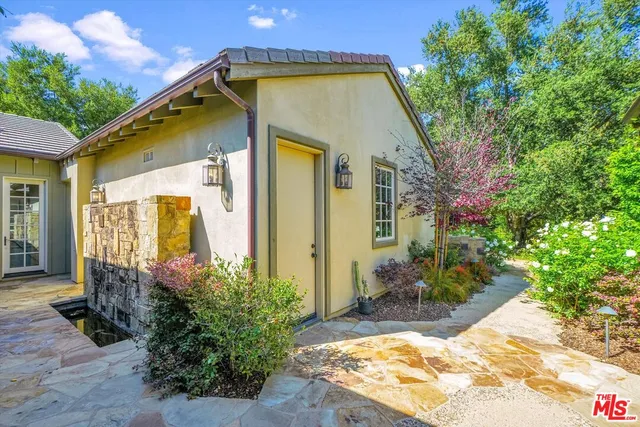 $16,500 | 29734 Mulholland Highway, Agoura Hills, CA 91301