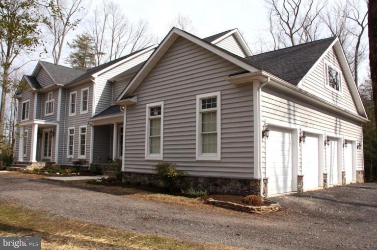 8305 Patapsco Road Pasadena, MD 21122 - Photo 12 of 26 Exterior #3