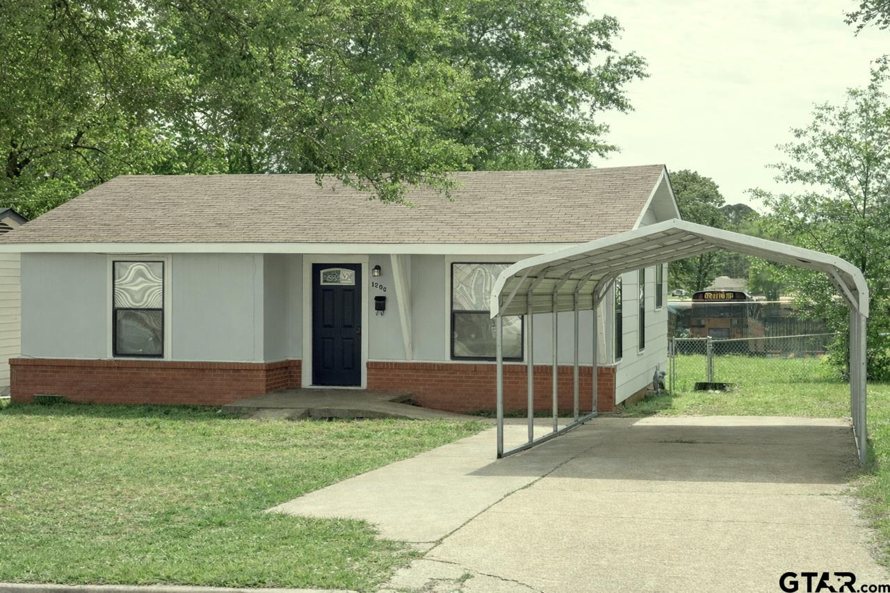 1200 West 6th Street Tyler, TX 75701 - Photo 1 of 9