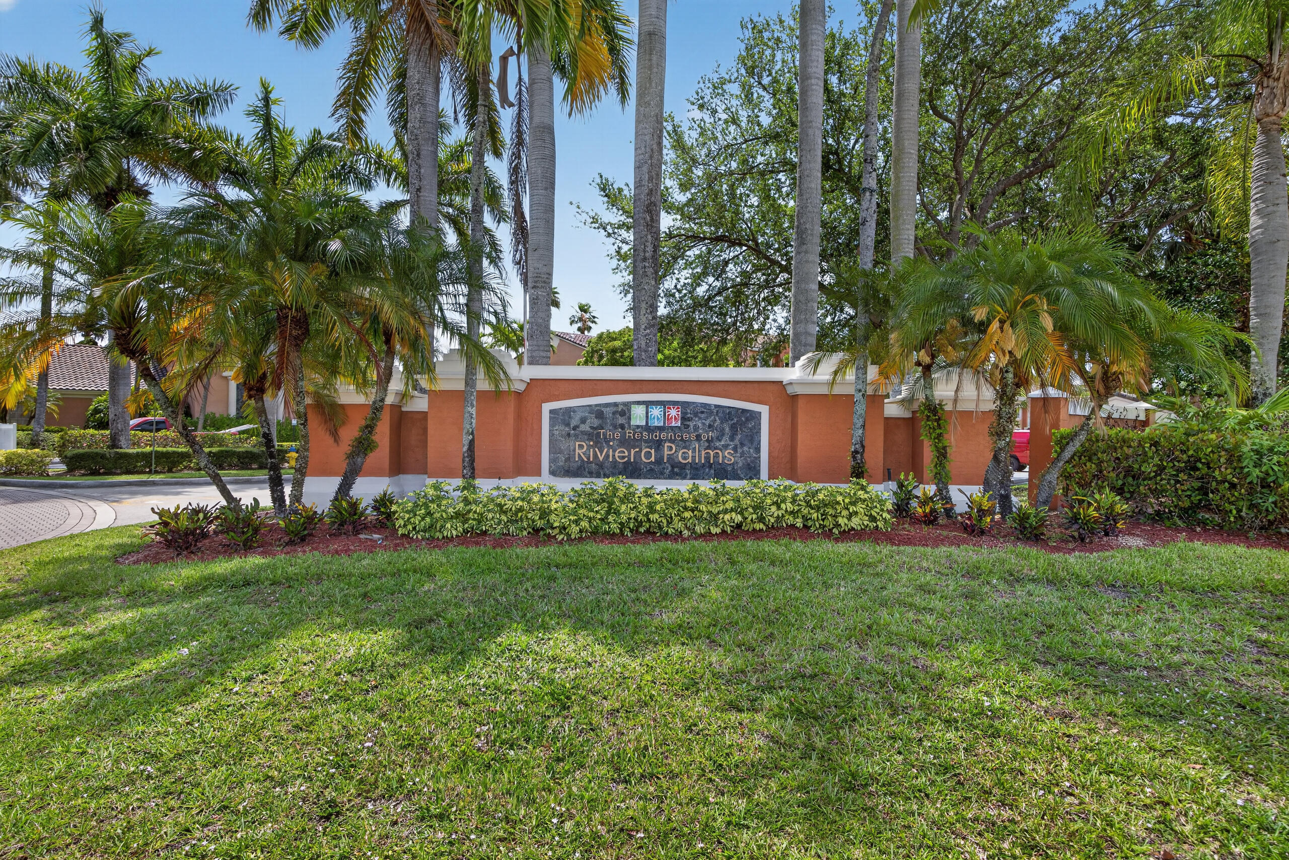 3844 Lyons Road, Unit 1014 Pompano Beach, FL 33073 - Photo 11 of 40 3844 Lyons Rd #101_Pics_11_Arturo Ruesta