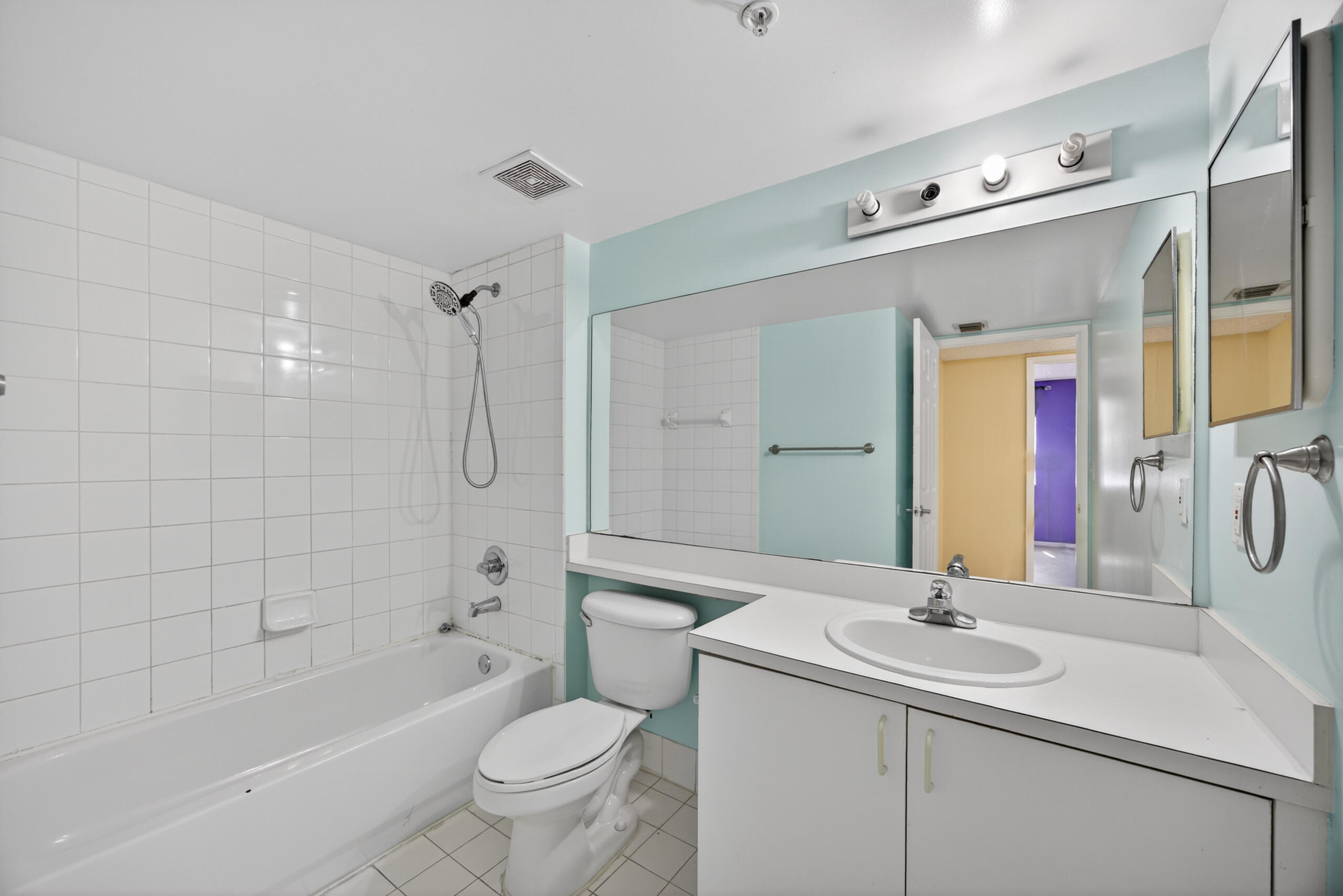 3844 Lyons Road, Unit 1014 Pompano Beach, FL 33073 - Photo 33 of 40 3844 Lyons Rd #101_Pics_33_Arturo Ruesta