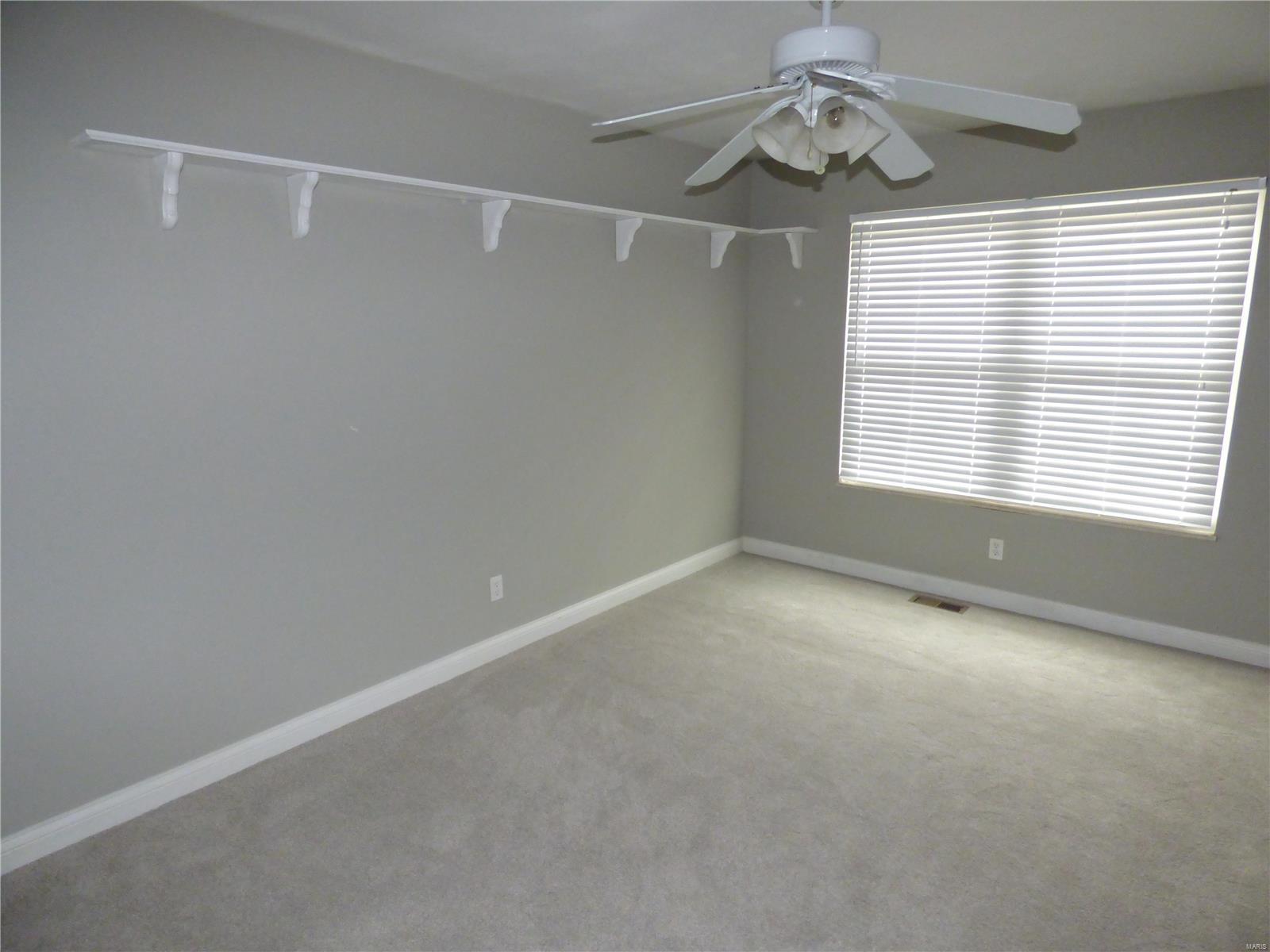 601 Rustic Valley Drive Ballwin, MO 63021 - Photo 12 of 20