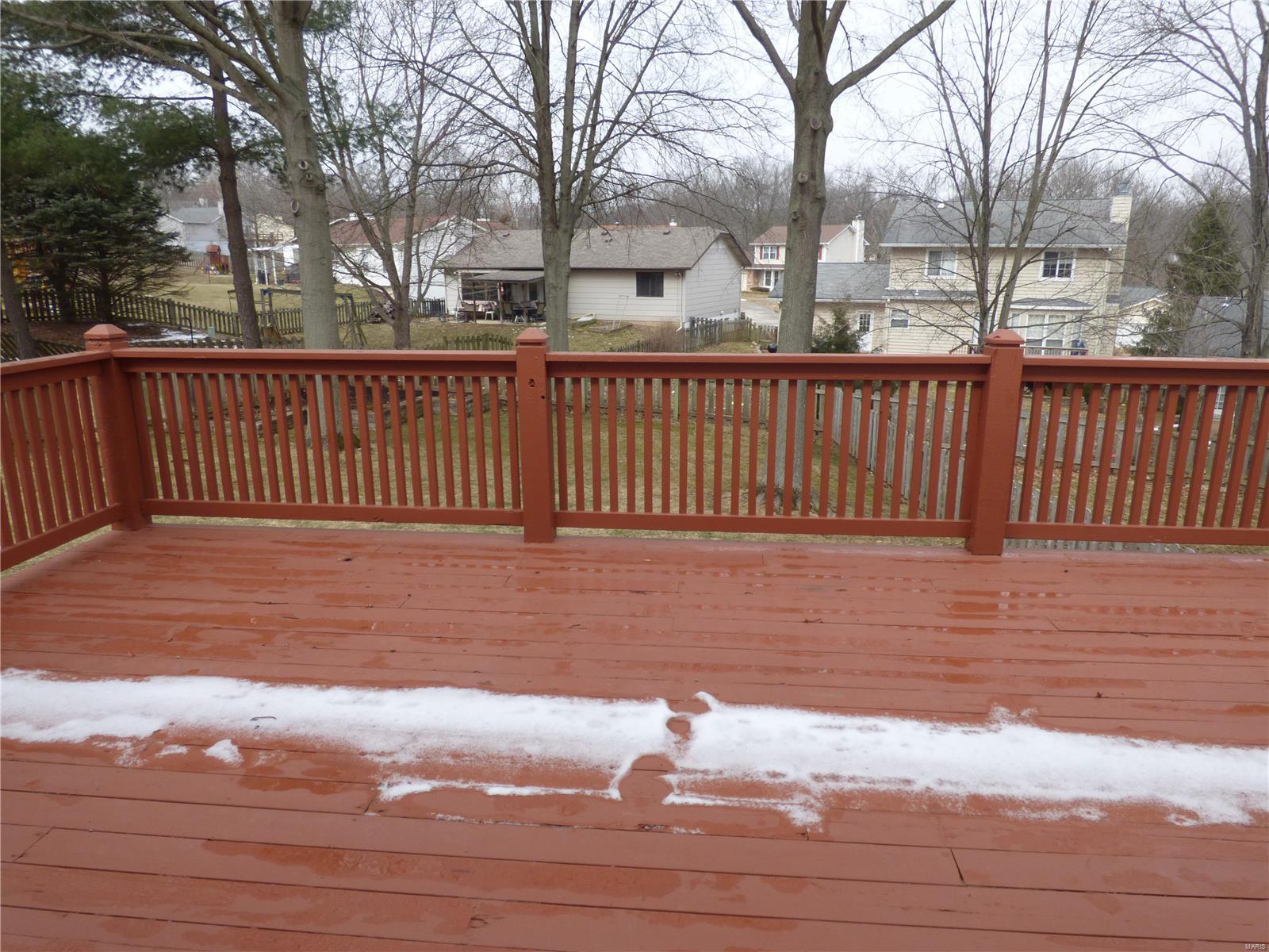 601 Rustic Valley Drive Ballwin, MO 63021 - Photo 15 of 20