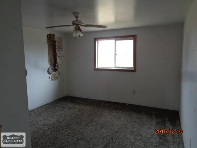 8520 Brown Road Yale, MI 48097 - Photo 7 of 10
