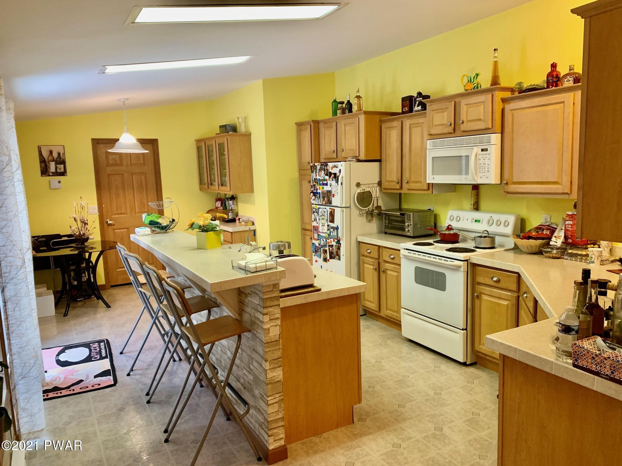 1126 Mustang Road Lake Ariel, PA 18436 - Photo 9 of 33