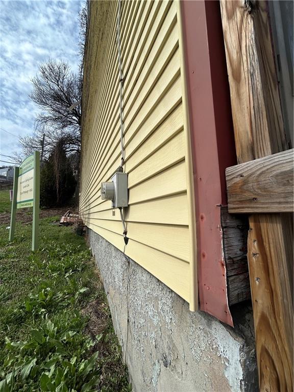 1000 Spring Garden Avenue Pittsburgh, PA 15212 - Photo 5 of 17 a view of a house with a balcony