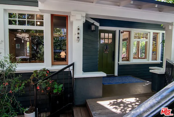 $1,650,000 | 1130 Electric Avenue, Venice, CA 90291