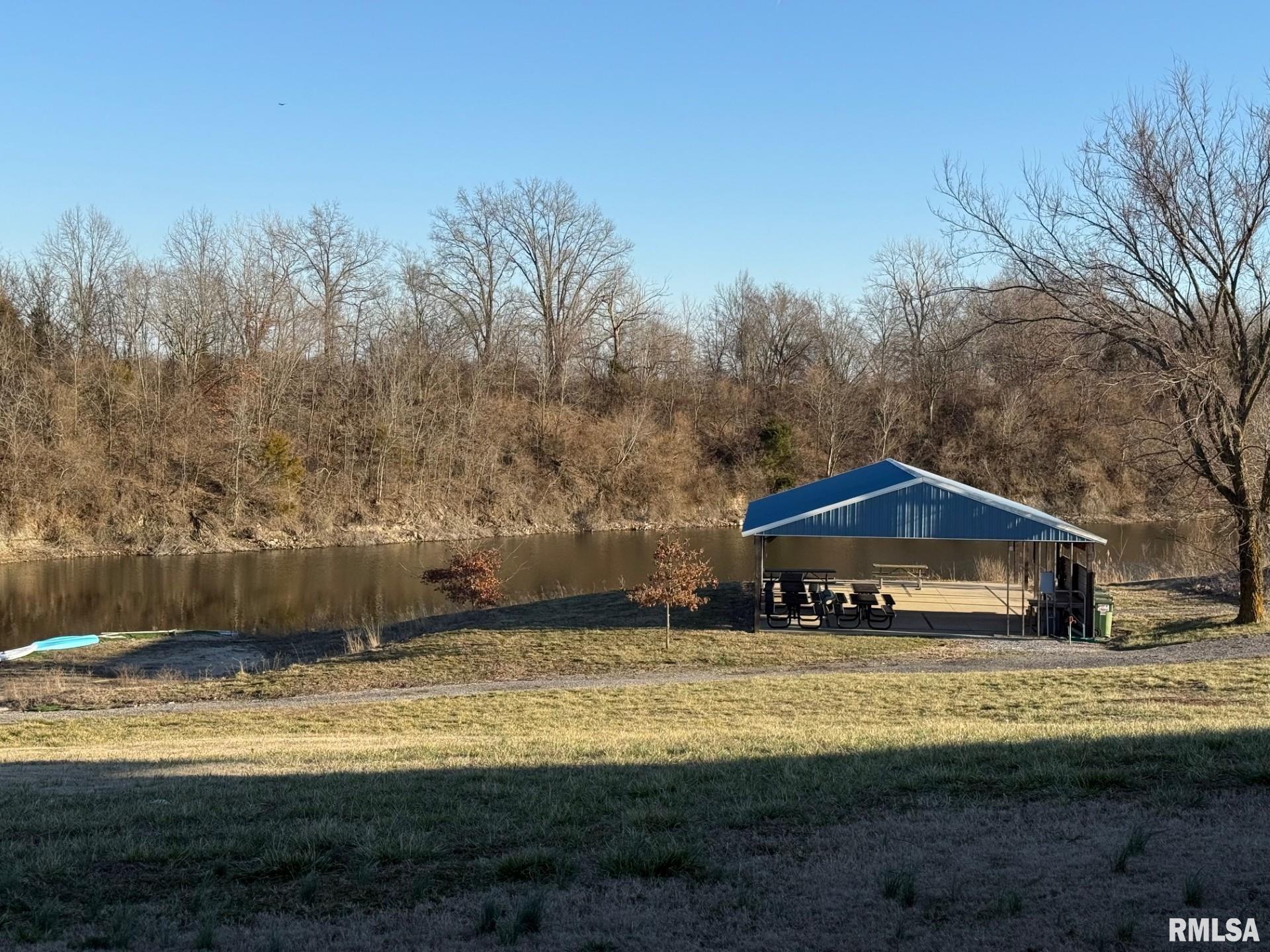 75 Bedrock Ridge, Unit B Elkville, IL 62932 - Photo 18 of 19