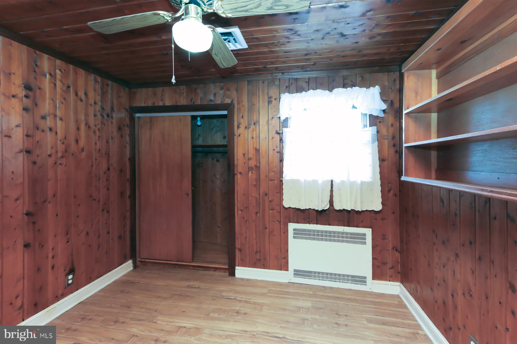 954 South Main Road Vineland, NJ 08360 - Photo 19 of 42 Bedroom 1
