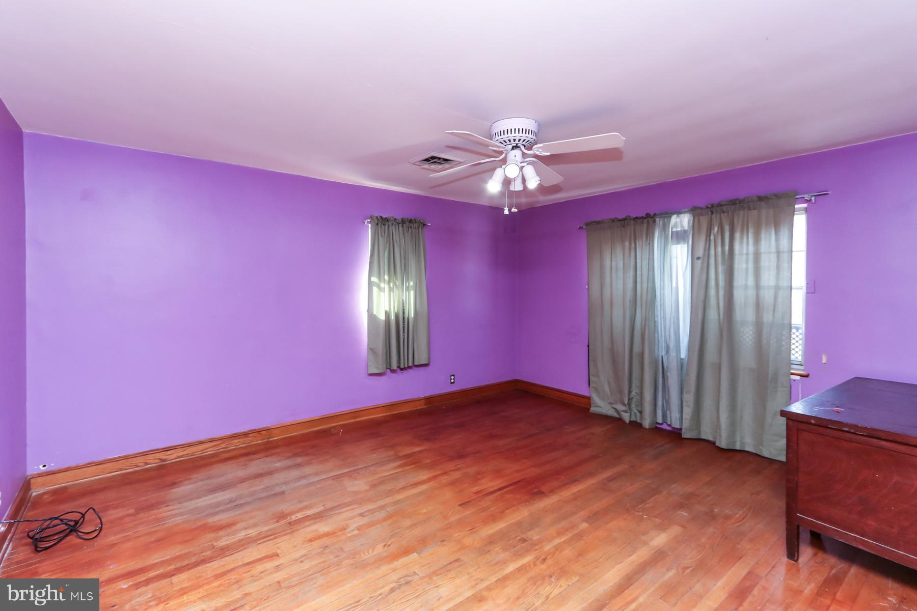 954 South Main Road Vineland, NJ 08360 - Photo 24 of 42 Bedroom 2