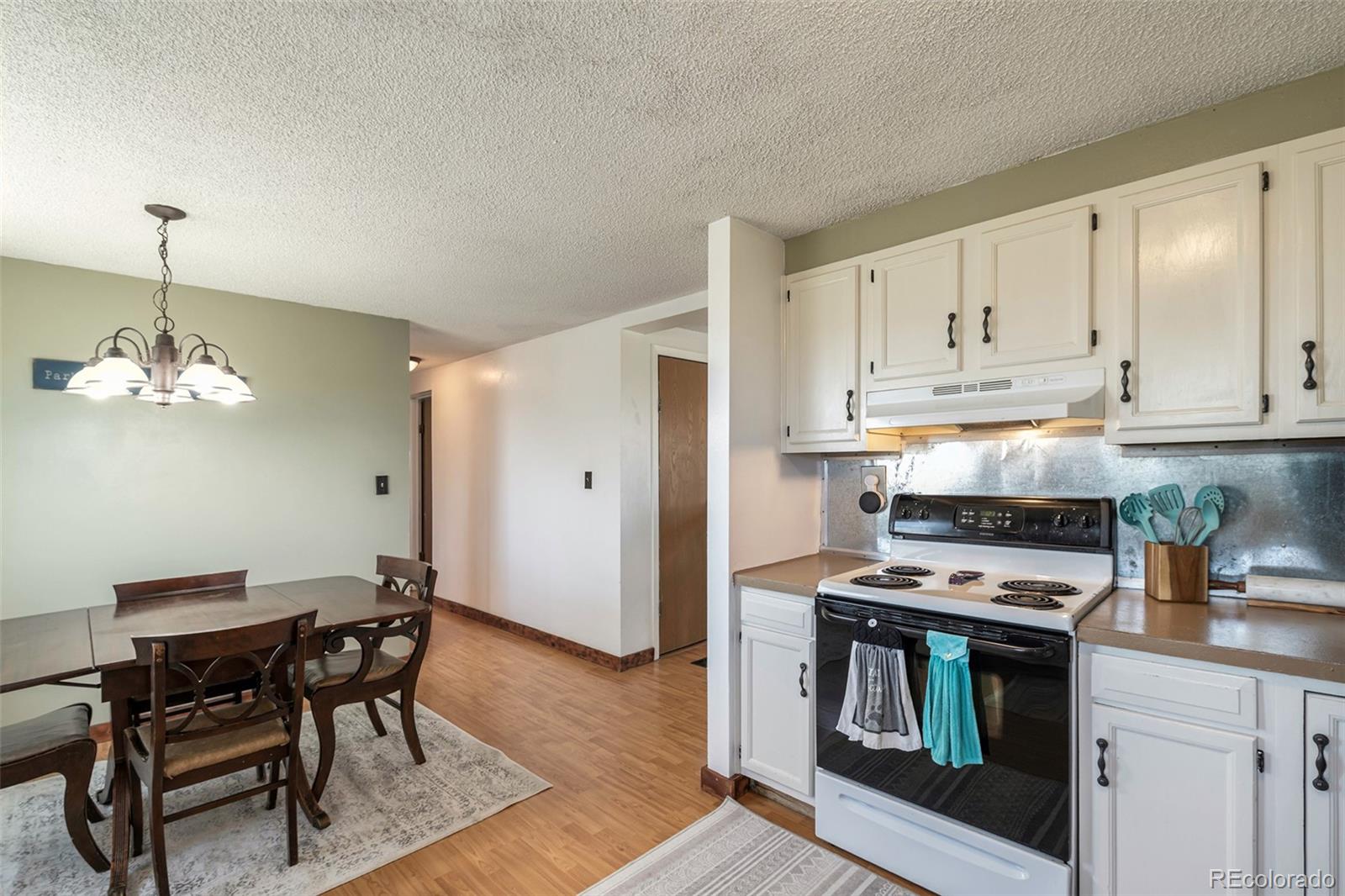 45722 Rampart Road Parker, CO 80138 - Photo 9 of 15 Gallery Image 9