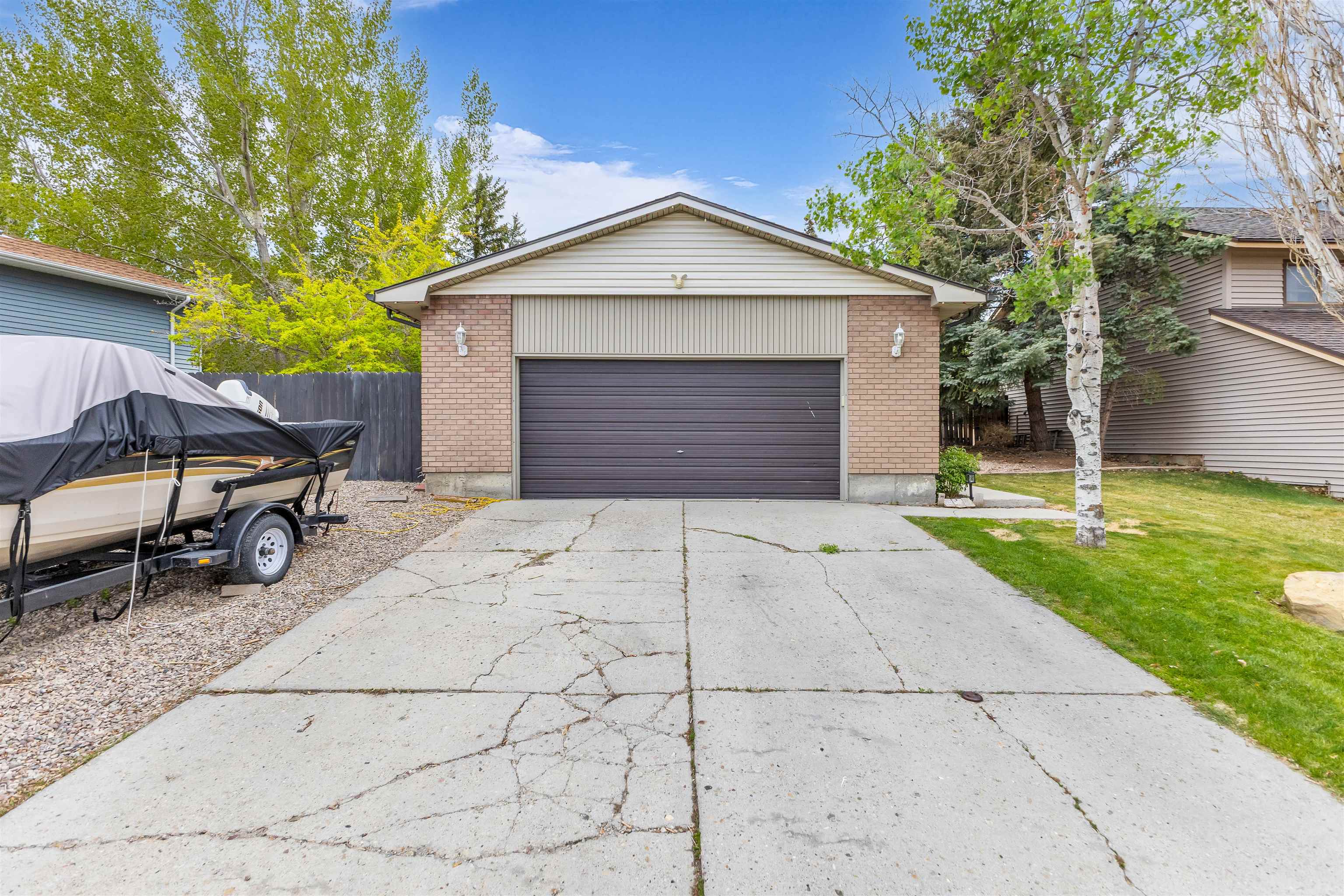 212 Taylor Street Rock Springs, WY 82901 - Photo 2 of 41