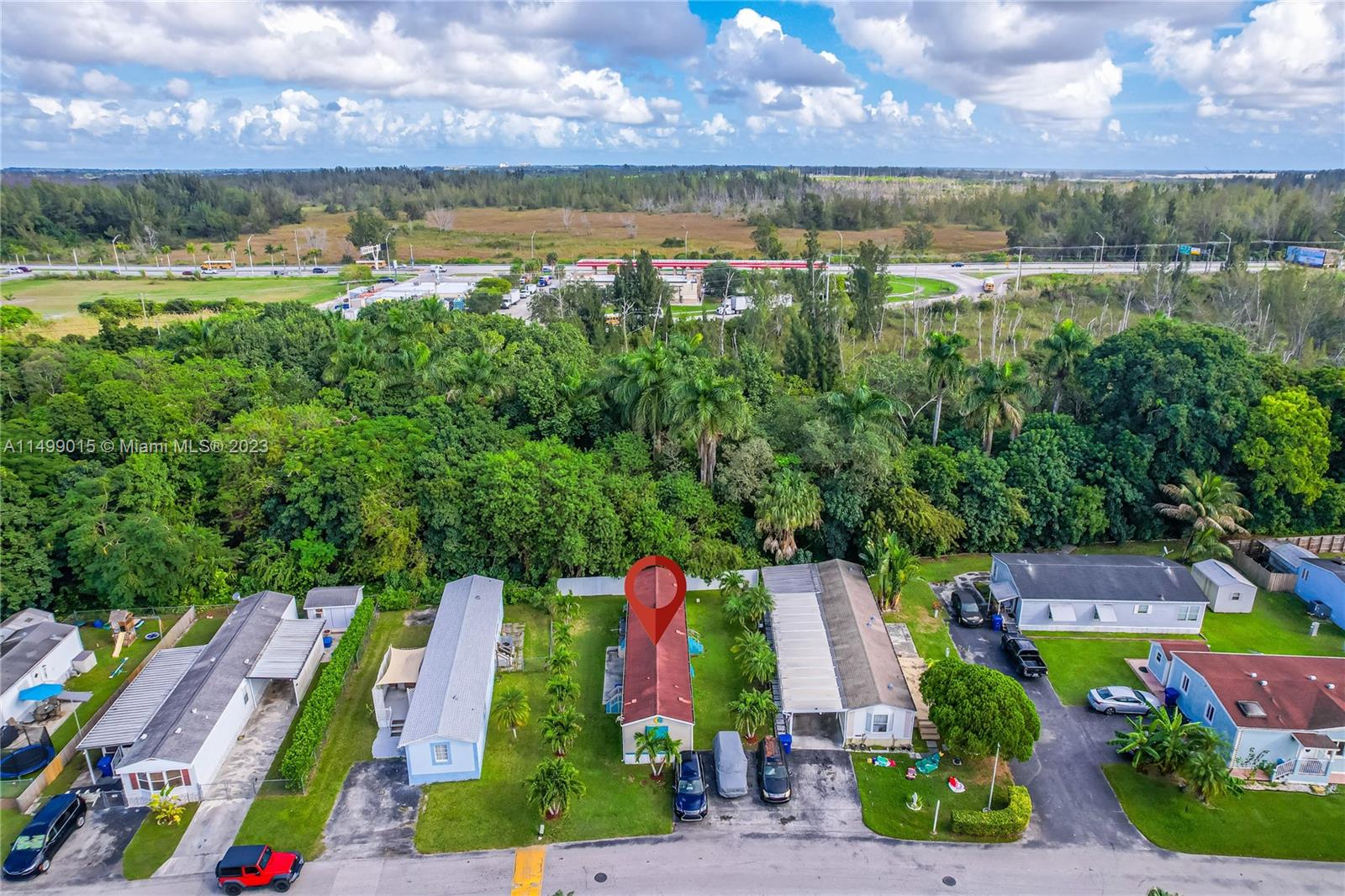 35250 Southwest 177th Court, Unit 77 Homestead, FL 33034 - Photo 6 of 30 a view of a city