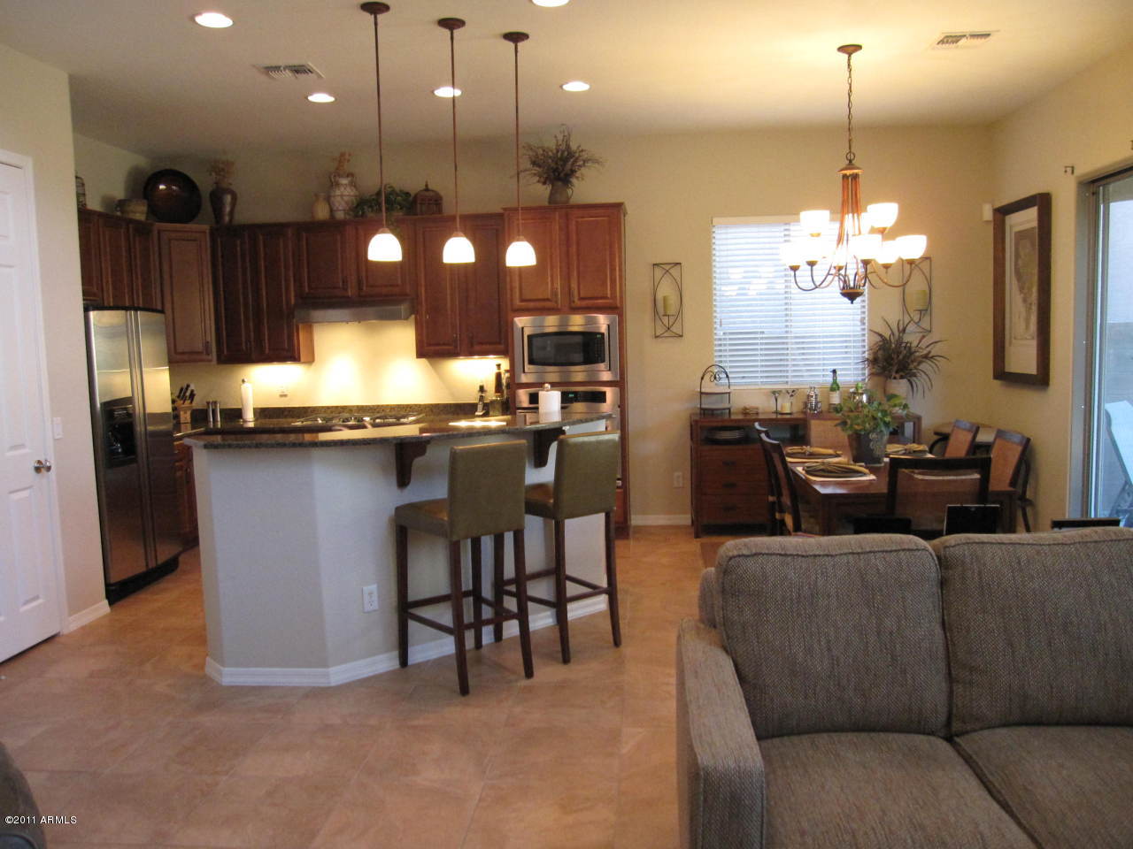 3974 East Hashknife Road Phoenix, AZ 85050 - Photo 1 of 20 Kitchen