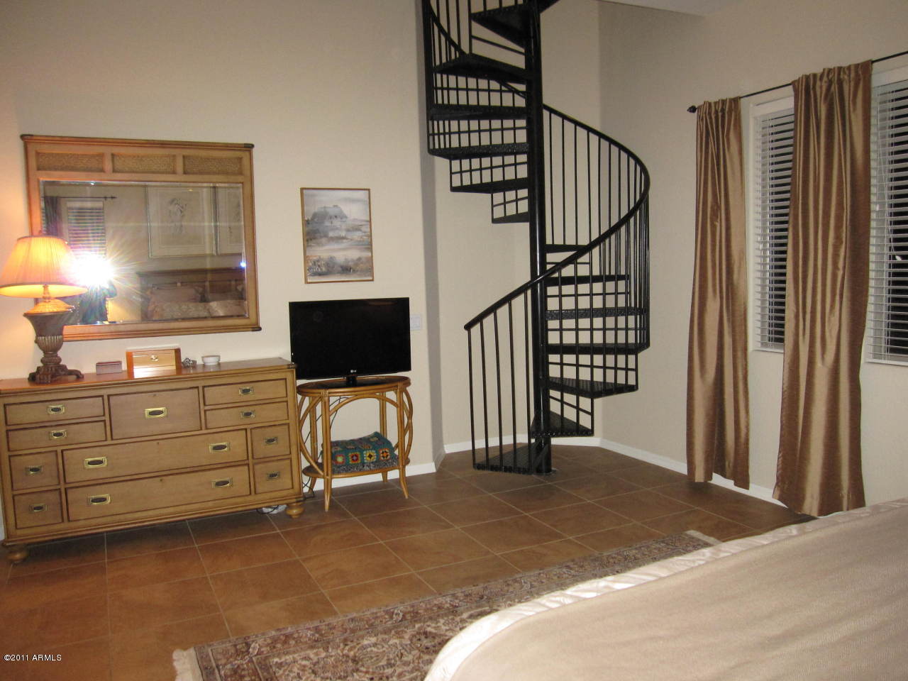 3974 East Hashknife Road Phoenix, AZ 85050 - Photo 11 of 20 Staircase 2