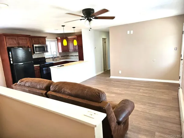 $3,500 | 56 Applegate Drive, Central Islip, NY 11722