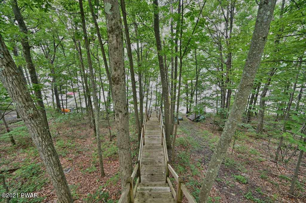 82 Paupack Point Road Hawley, PA 18428 - Photo 27 of 114 Steps to lake