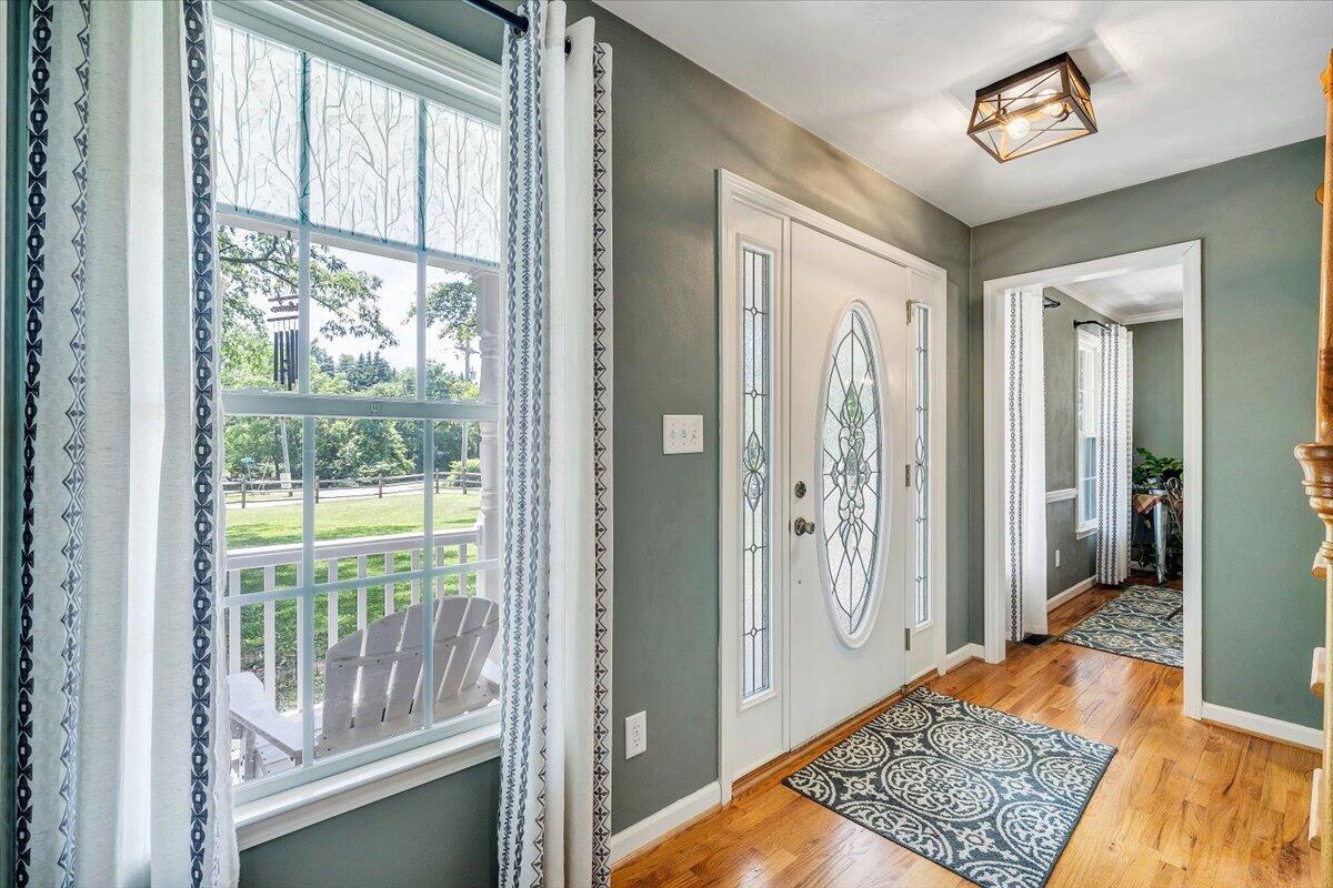 15 Coling Hollow Road Troutville, VA 24175 - Photo 5 of 47 07-MIB05979