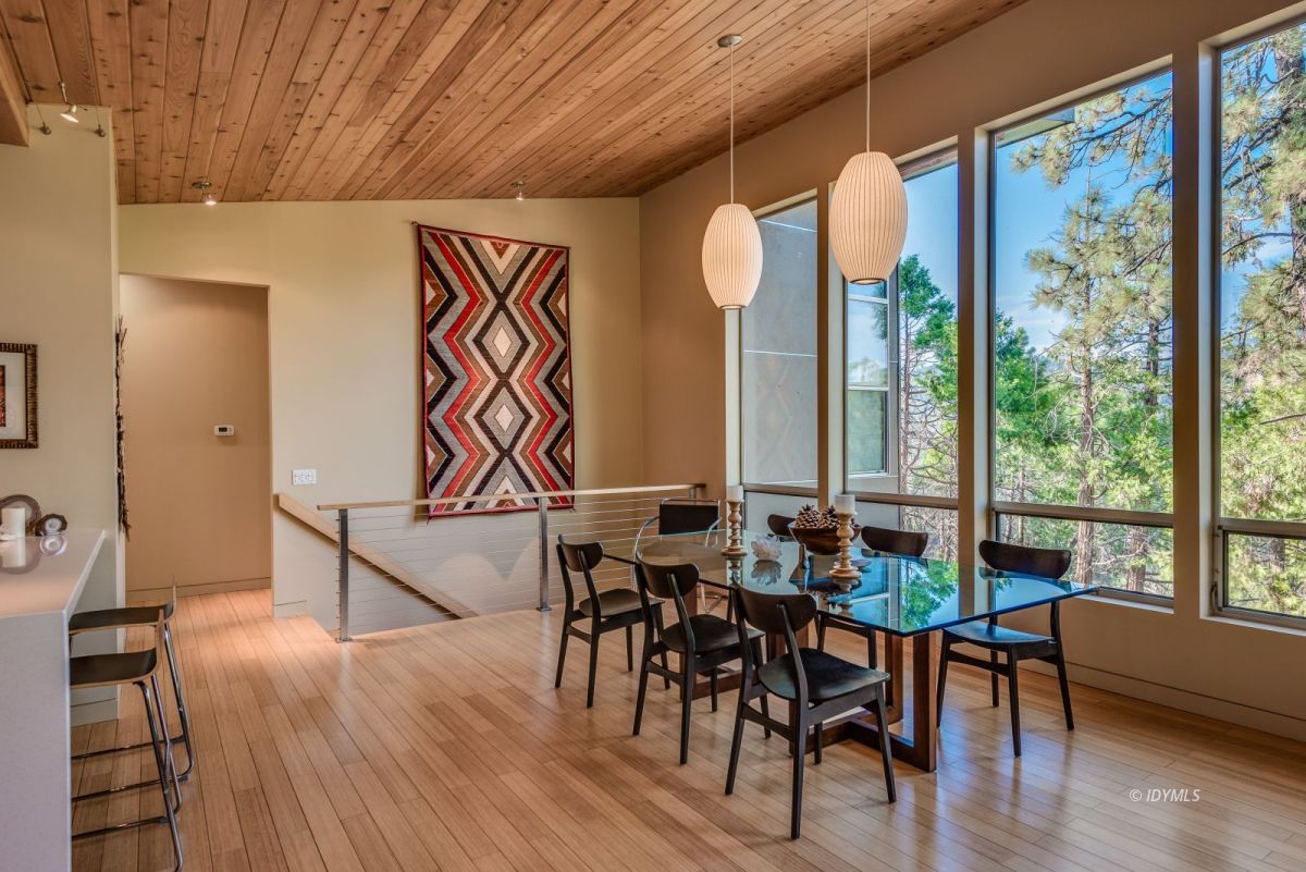 52522 Double View Drive Idyllwild, CA 92549 - Photo 32 of 72 a outdoor space with furniture