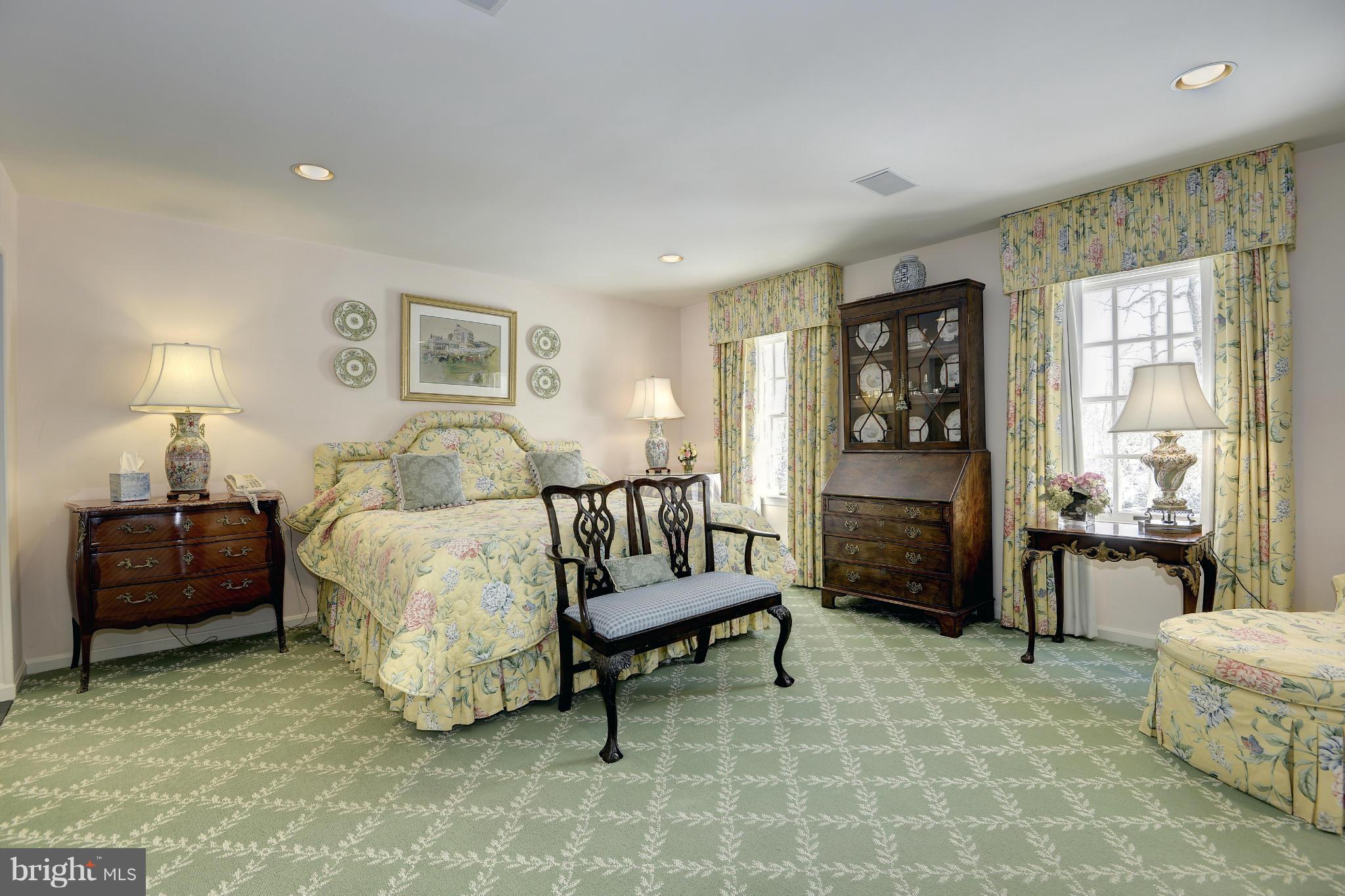10116 Iron Gate Road Potomac, MD 20854 - Photo 18 of 30 Interior (General)