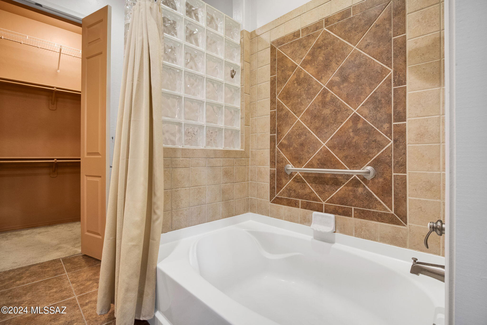 109 Post Way Tubac, AZ 85646 - Photo 25 of 28