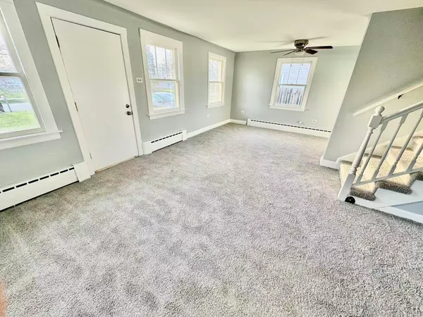 $3,400 | 519 North Park Street, Westmont, IL 60559