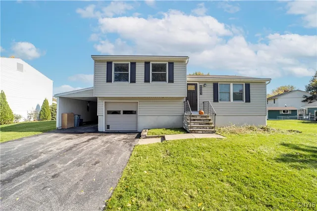 $2,850 | 8003 Bamm Hollow Road, Clay, NY 13041