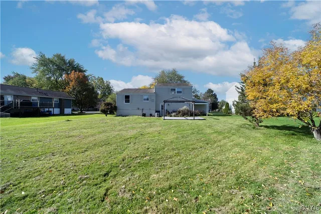 $2,850 | 8003 Bamm Hollow Road, Clay, NY 13041