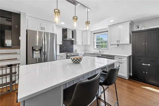 $2,850 | 8003 Bamm Hollow Road, Clay, NY 13041