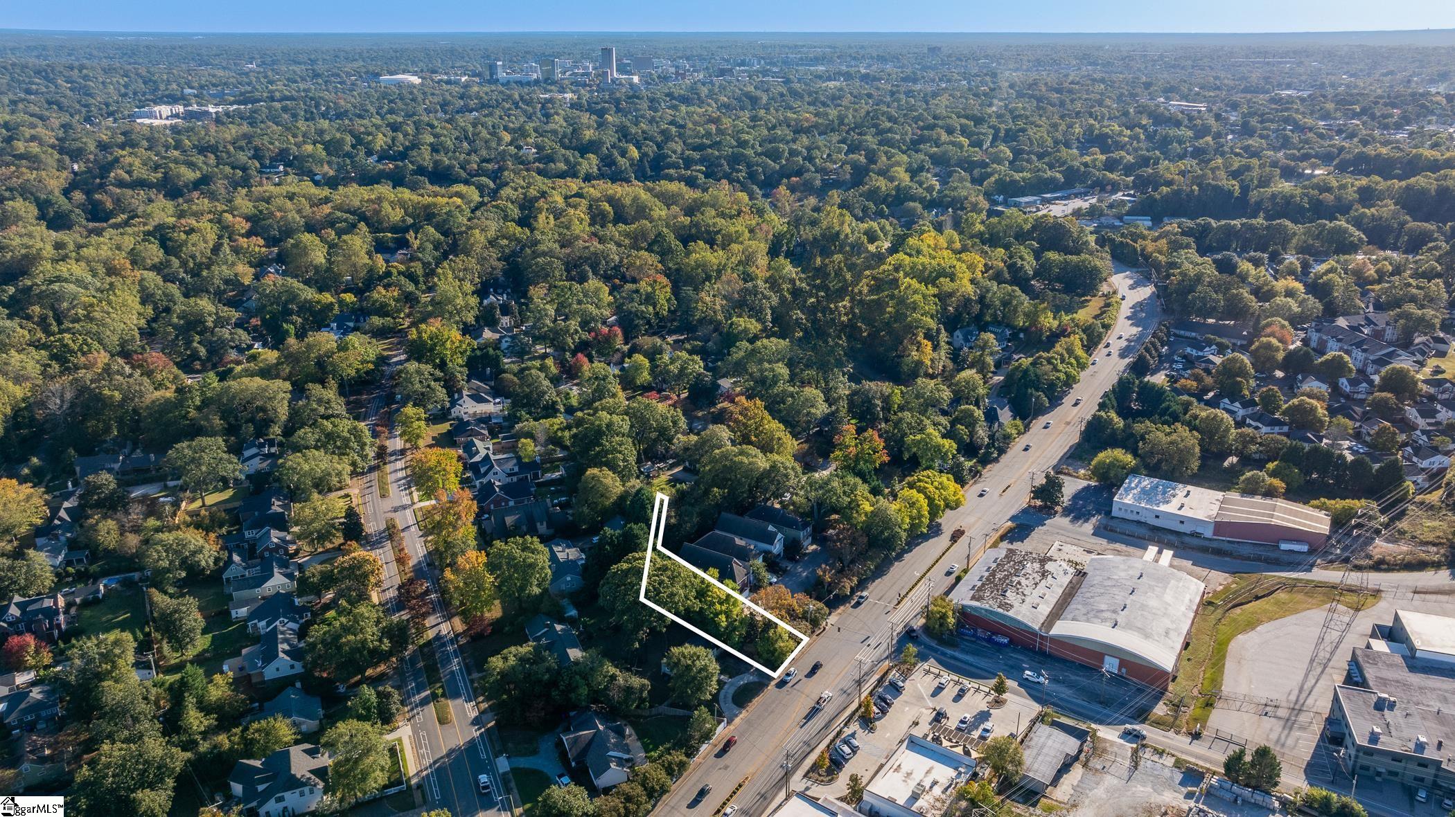 728 Rutherford Road Greenville, SC 29609 - Photo 2 of 8
