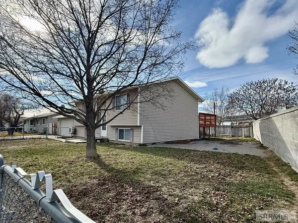 $295,000 | 155 Hummingbird Lane, Shelley, ID 83274